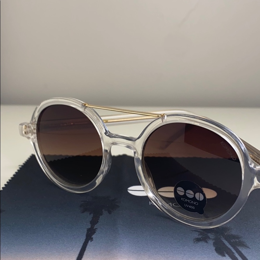 Komono Sunglasses NEW Vivien Clear round frame gold - Picture 10 of 16